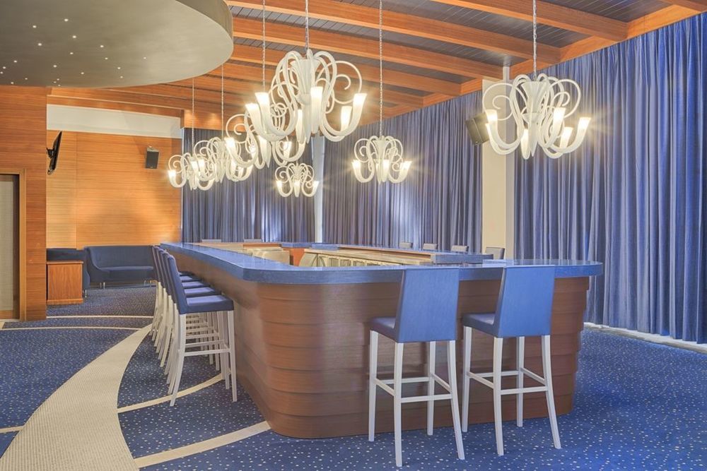 Four Points By Sheraton Orán Restaurante foto